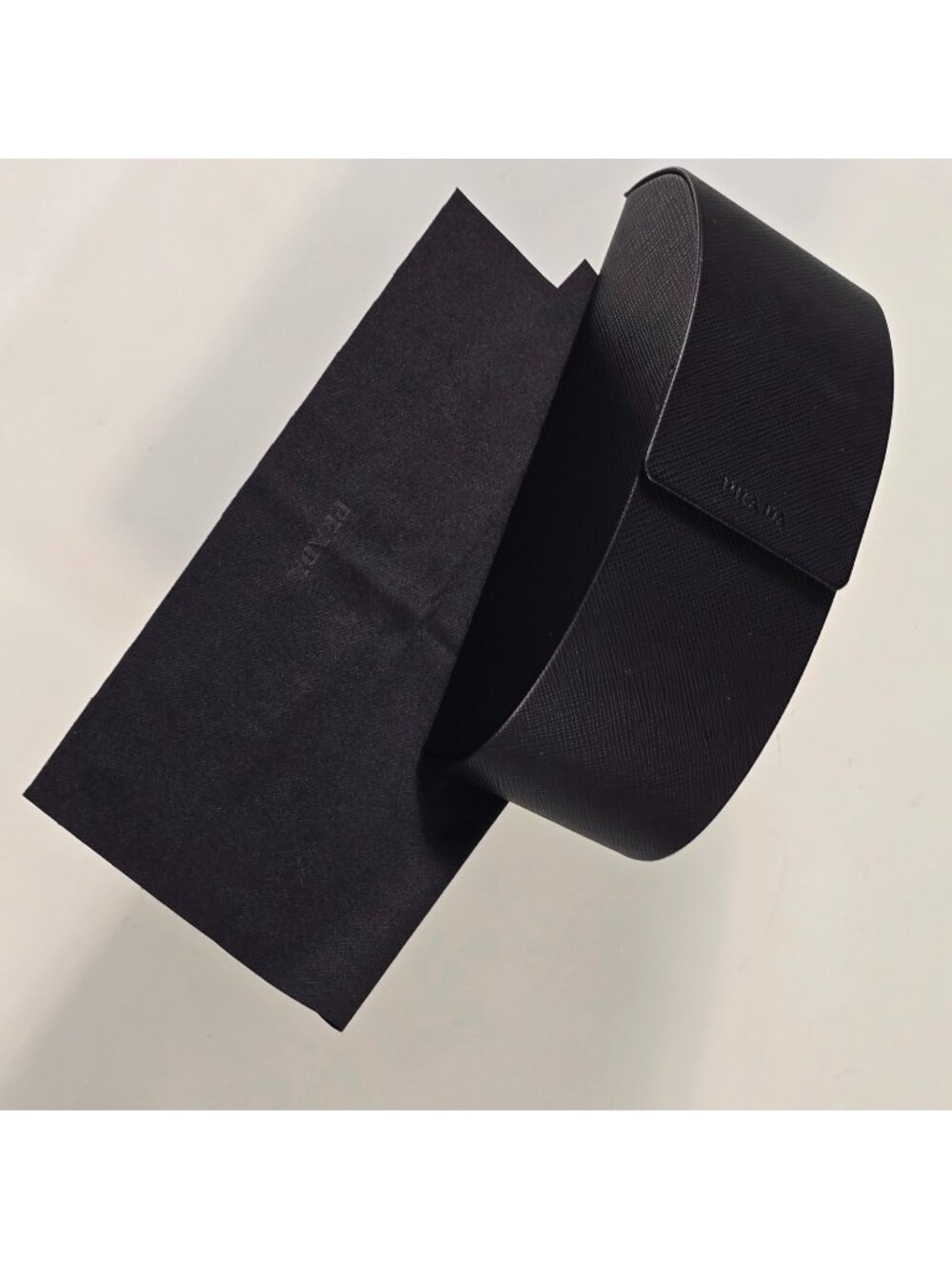 PRADA Black Hard Flip Top Sunglasses Glasses Case with Cleaning Cloth